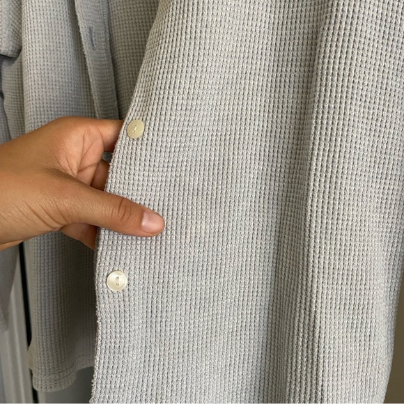 Eddie Bauer Waffle Cotton Button Up - Picture 9 of 10